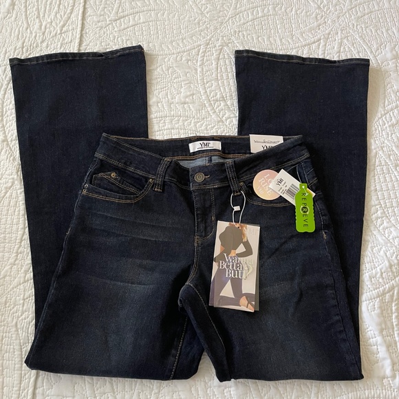YMI WannaBettaButt Flare Jeans 9/29 NWT - Picture 3 of 14